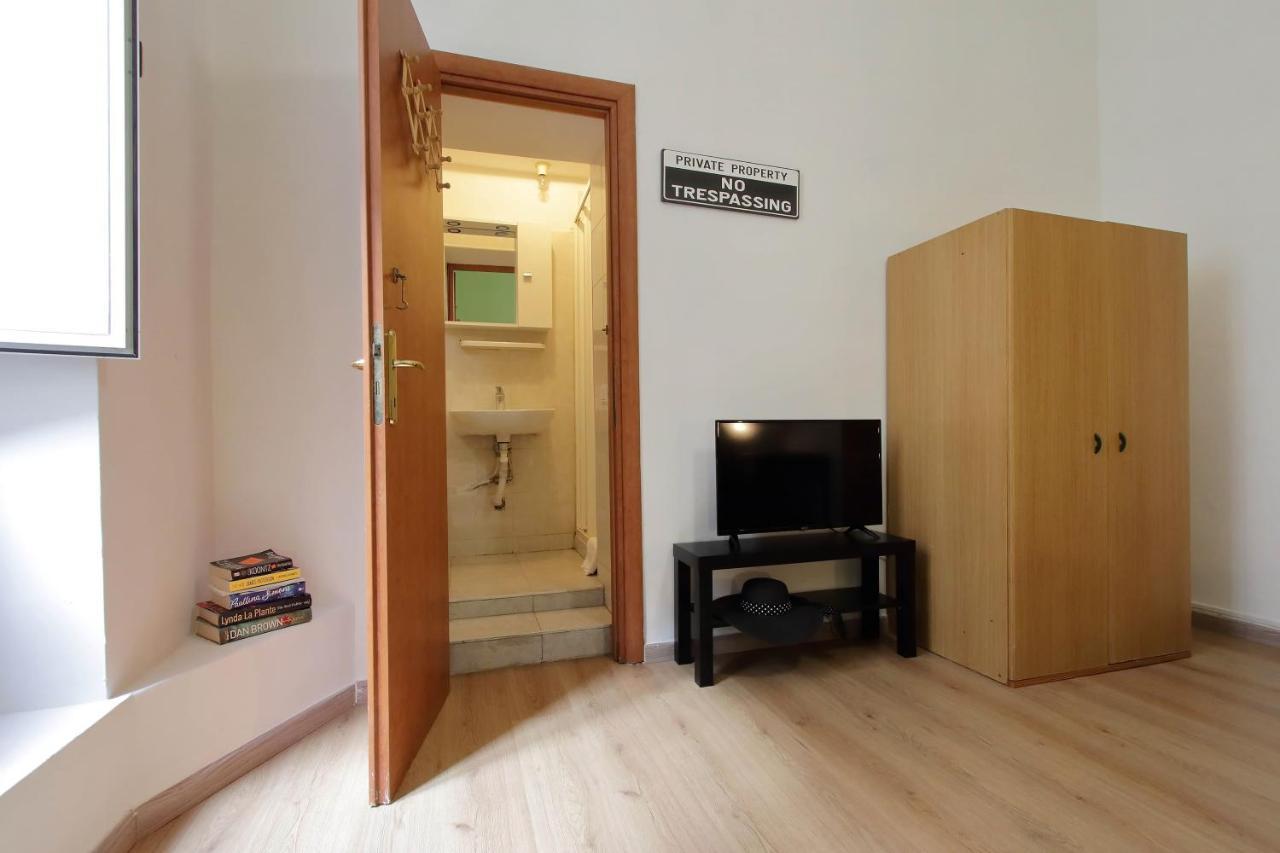 Lucky Home Rooms โรม ภายนอก รูปภาพ